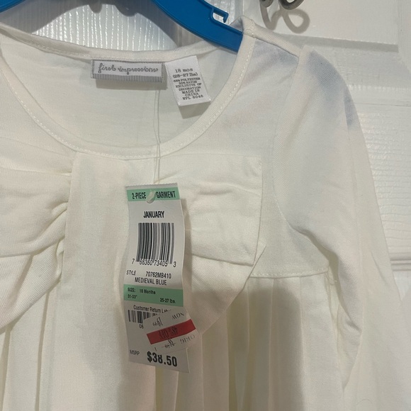 NWT Ivory color 18 months 25-27 lbs First Impressions - Bow in the front - Picture 3 of 3